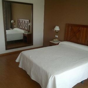 Habitación Económica con 2 Camas Individuales